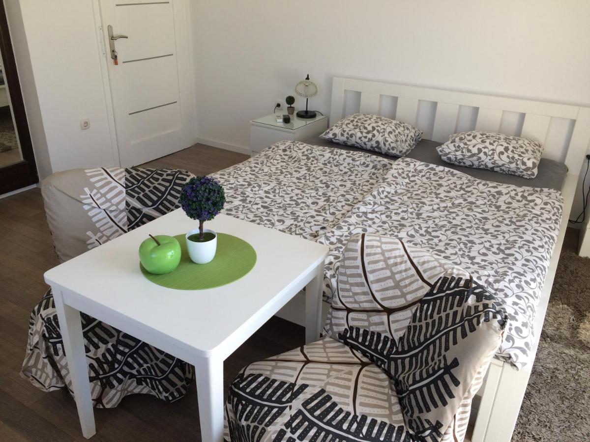 Terrace Apartment フヴァル エクステリア 写真
