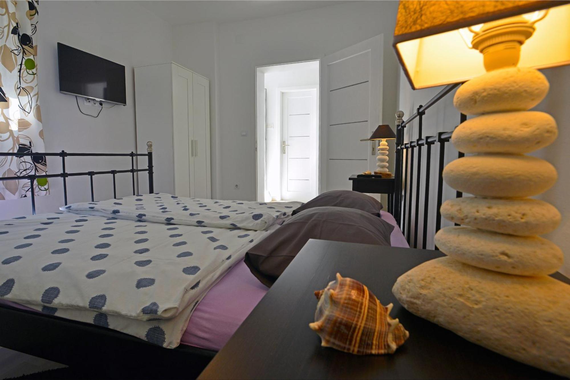 Terrace Apartment フヴァル エクステリア 写真