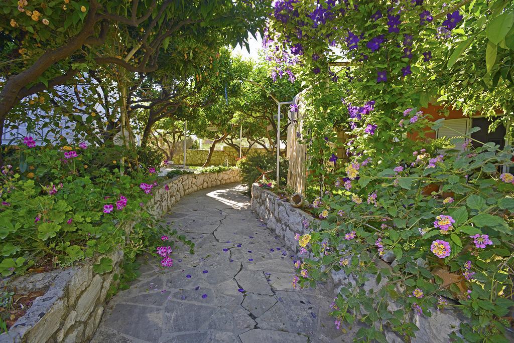 Terrace Apartment フヴァル エクステリア 写真